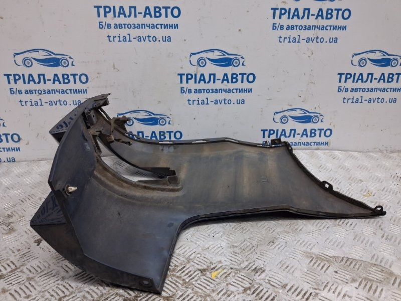Бампер задний правый клык Mitsubishi Outlander XL 2.2 DIESEL 4HK 2007 (б/у) Київ - зображення 5