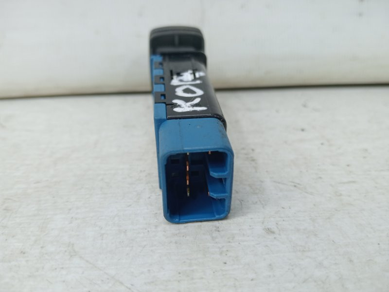 Кнопка обогрева сид. SsangYong Korando C200 2.0 DIESEL D20DT 2010 (б/у) Киев - изображение 3