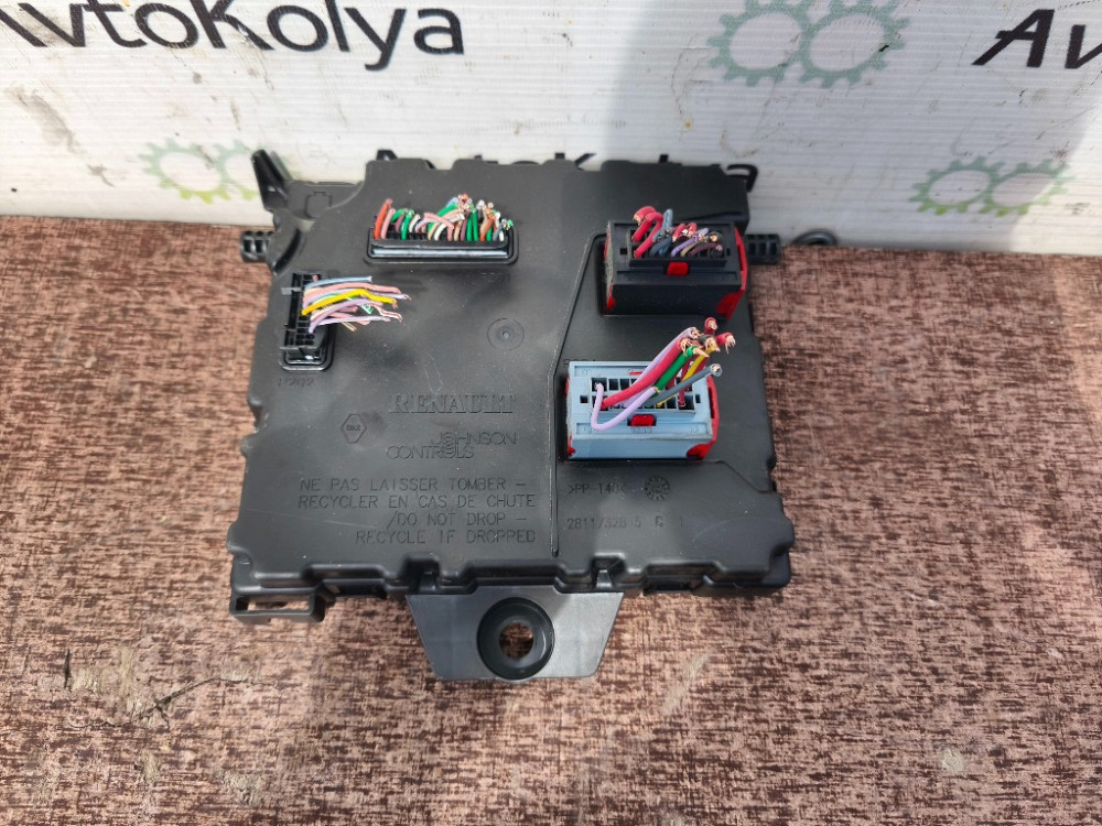 Блок комфорта Renault Kangoo 2013-2021 (284B15323R) Ковель - зображення 1