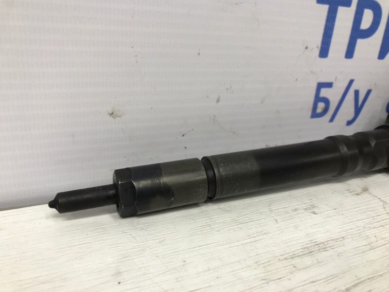 Форсунка паливна Hyundai Tucson JM 2.0 DIESEL D4EA 2004 (б/у) Київ - зображення 2