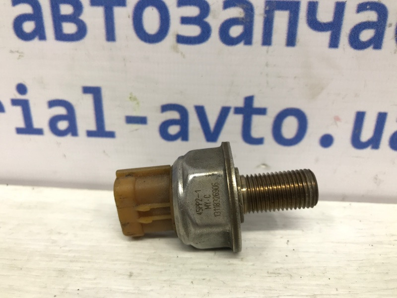 Датчик давления топлива в рейке Nissan Juke 2010-2019 166384BB0A (Арт. 39932) Киев - изображение 1