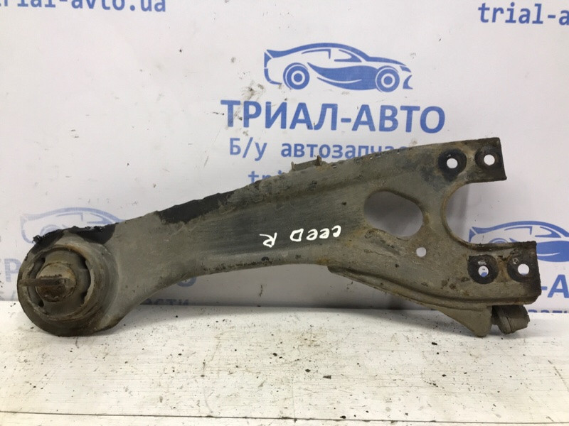 Рычаг задней подвески продольный правый Kia Ceed ED 1.6 DIESEL D4FB 2006 (б/у) Киев - изображение 1