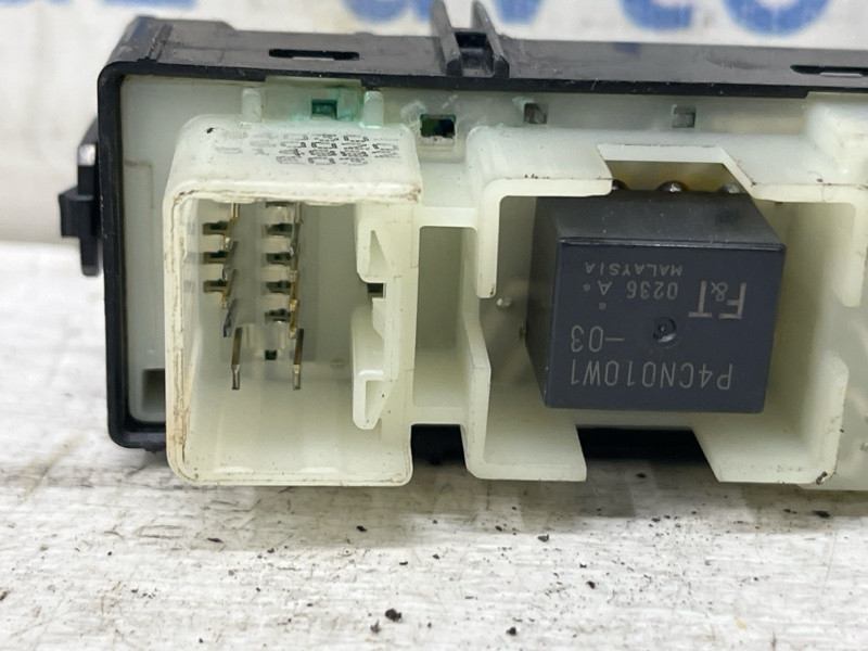 Кнопка стеклоподъемника Toyota Prado 2002-2009 8403060020 (Арт. 81743) Київ - зображення 4