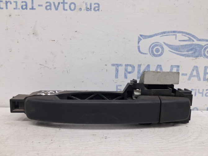 Ручка двери внешняя задняя левая Nissan Navara D40 2.5 DIESEL YD25DDTI 2004 (б/у) Київ - зображення 1