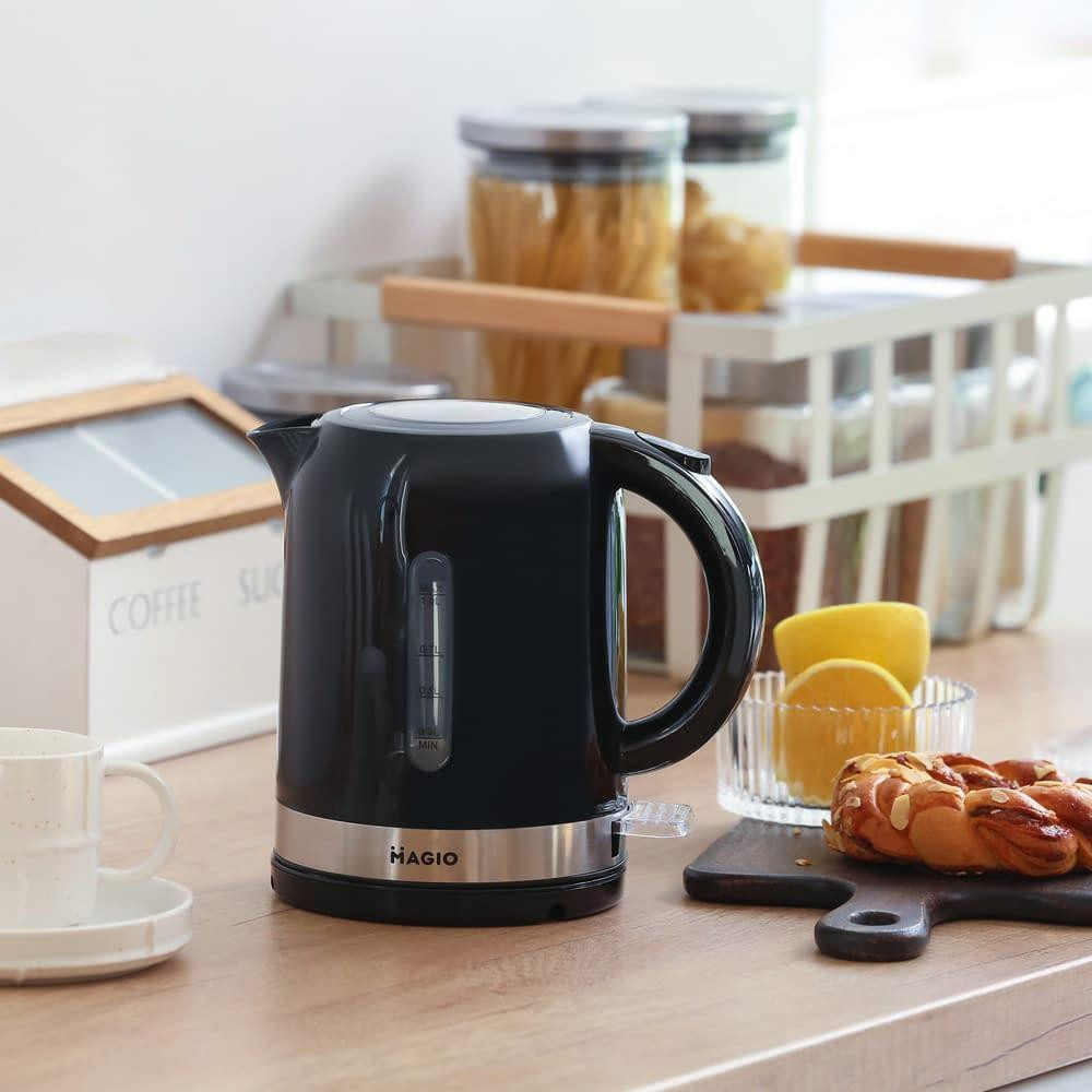Электрочайник Magio MG-111 1 л черный Київ - зображення 1