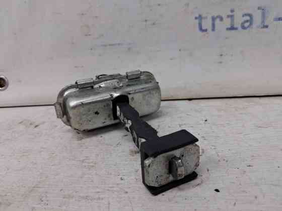 Ограничитель двери передний правый SsangYong Rexton 2006-2012 7289008001 (Арт. 65554) Київ