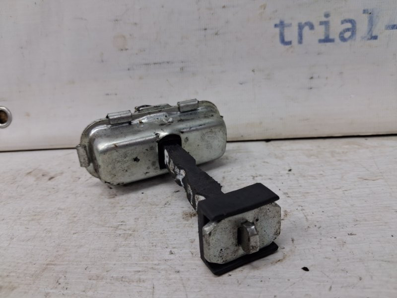 Ограничитель двери передний правый SsangYong Rexton Y250 2.7 D27DT 2006 (б/у) Киев - изображение 3