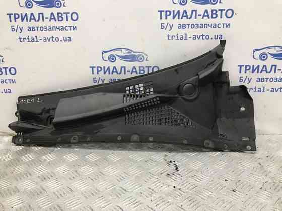 Дефлектор дворников Kia Sorento 2002-2011 861503E000 (Арт. 58060) Київ