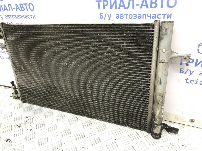 Радиатор кондиционера Chevrolet Cruze J300 1.6 F16D4 2009 (б/у) Киев - изображение 3