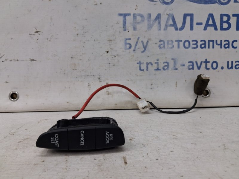 Кнопки руля Kia Sorento BL 2.5 DIESEL D4CB 2002 (б/у) Киев - изображение 1