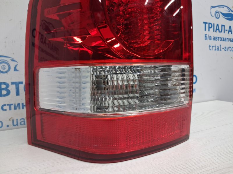 Фонарь задний внешний левый Mitsubishi Pajero Wagon 3 3.2 ДИЗЕЛЬ 4M41 1999 (б/у) Київ - зображення 2