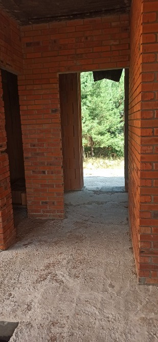 Броварський р.с.Рожни.Недобудова з озером Бровари - зображення 6