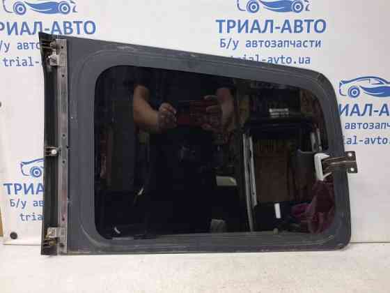 Стекло в кузов заднее правое Mitsubishi Pajero Wagon 1999-2006 MR533260 (Арт. 62180) Киев