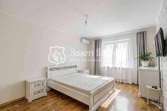 продажа 3-к квартира Киев, Голосеевский, 177000 $ Київ