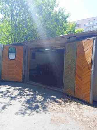 м. Академгородок пешком. Продам гараж. Киев