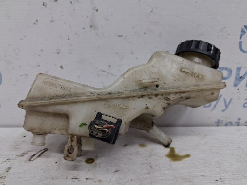 Бачок главного тормозного цилиндра Toyota Avensis 2002-2010 4722005050 (Арт. 62754) Київ - зображення 2
