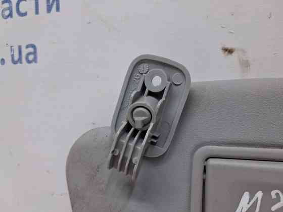 Козырек солнцезащитный левый Mazda 3 BK 1.6 БЕНЗИН Z6 2003 (б/у) Киев