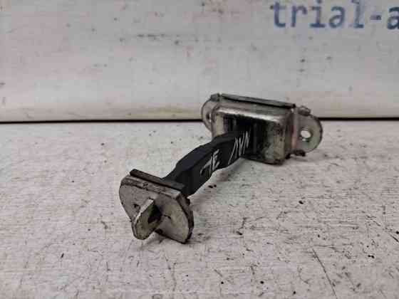 Ограничитель двери задний левый Nissan Navara 2004-2015 824304X30A (Арт. 64503) Киев