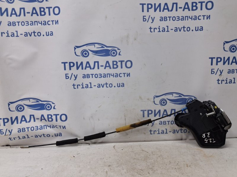 Замок двери задний правый Toyota Avensis T25 2.0 DIESEL 1ADFTV 2002 (б/у) Київ - зображення 1