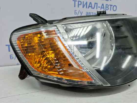 Фара правая галоген Mitsubishi L200 KB 2.5 ДИЗЕЛЬ 4D56U 2006 (б/у) Київ