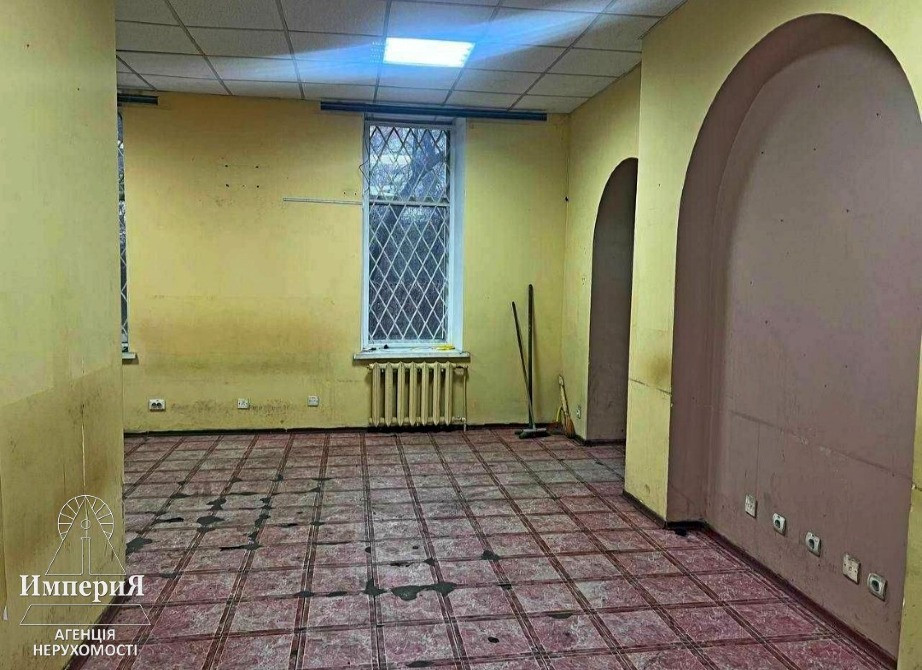 Помещение в Центре.Первый этаж.Фасад.Все коммуникации. Біла Церква - зображення 8