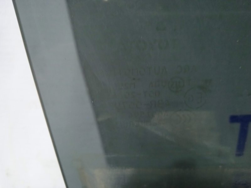 Стекло двери заднее правое Toyota RAV 4 A30 2005 (б/у) Київ - зображення 2