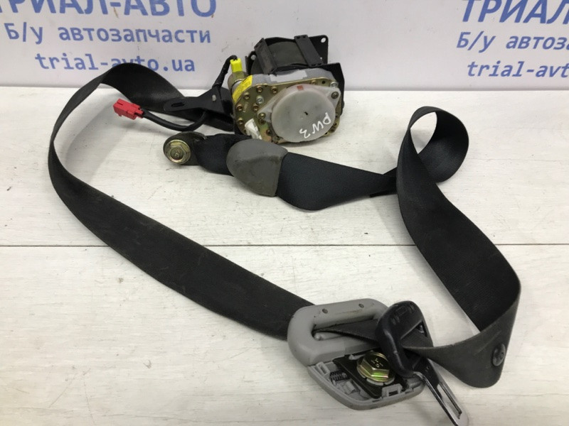 Ремень безопасности передний правый Mitsubishi Pajero Wagon 3 3.2 ДИЗЕЛЬ 4M41 1999 (б/у) Киев - изображение 2