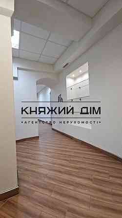 Продаж готового бізнесу м. Унівирситет КОД  23847 Київ