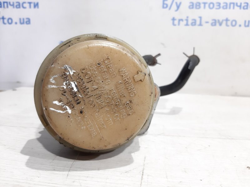 Бачок главного тормозного цилиндра Mitsubishi Outlander CU 2.4 БЕНЗИН 4G69 2003 (б/у) Киев - изображение 1