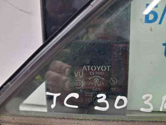 Стекло двери задней правой (форточка) Toyota Camry 2001-2006 6812333010 (Арт. 68189) Киев