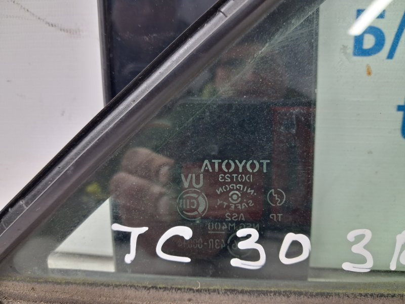 Стекло двери задней правой (форточка) Toyota Camry 2001-2006 6812333010 (Арт. 68189) Киев - изображение 3