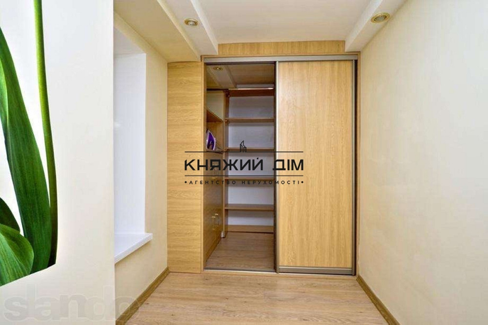 Аренда в Центре города 1-я. квартира возле метро Золотые Ворота. Код: 1166487 Киев - изображение 4