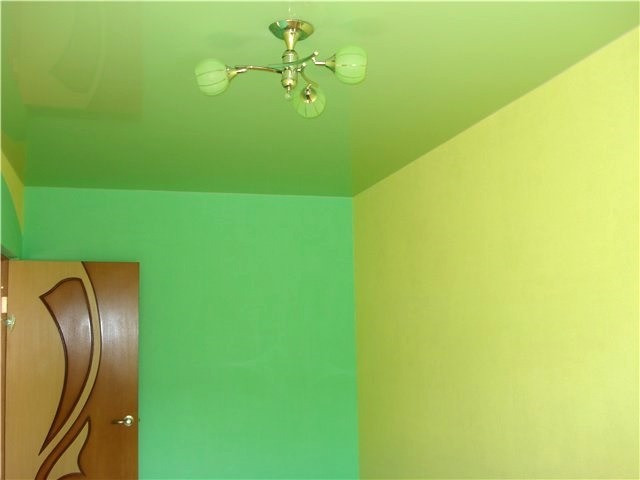 Поклейка шпалер Київ послуги майстра Київ - зображення 1