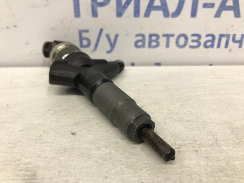 Форсунка топливная Subaru Forester SJ 2.0 DIESEL EE20Z 2012 (б/у) Киев - изображение 2