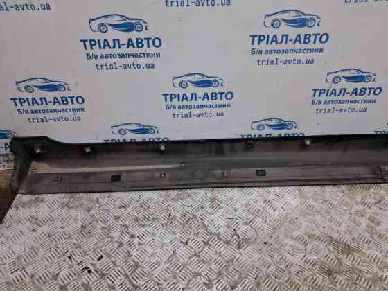 Накладка порога внешняя левая Mitsubishi Lancer 9 1.6 БЕНЗИН 4G18 2003 (б/у) Київ