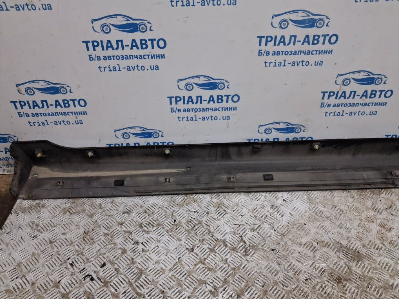 Накладка порога внешняя левая Mitsubishi Lancer 9 1.6 БЕНЗИН 4G18 2003 (б/у) Київ - зображення 3