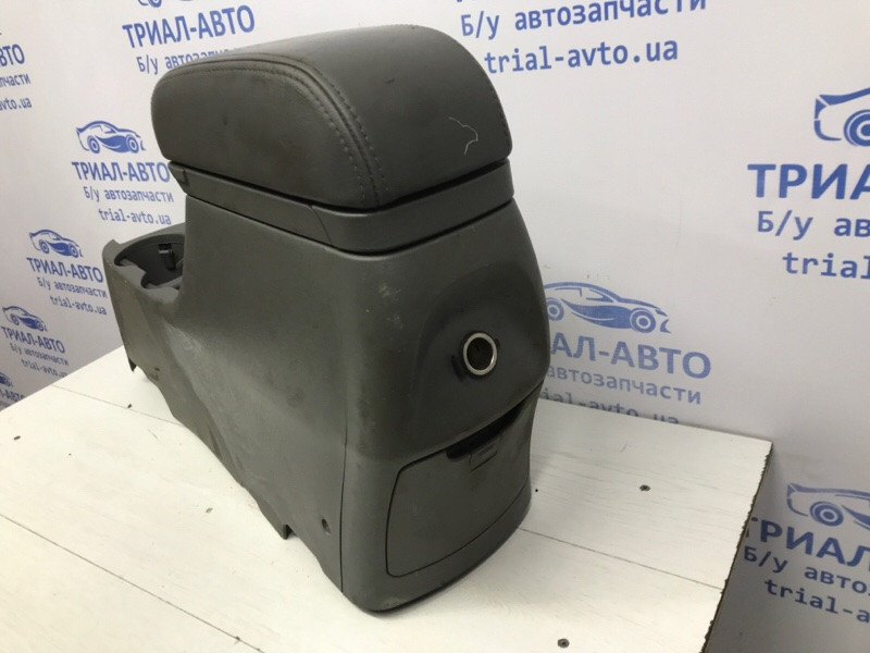 Подлокотник Hyundai Tucson 2004-2010 84660-2E100-LM (Арт. 52987) Киев - изображение 3