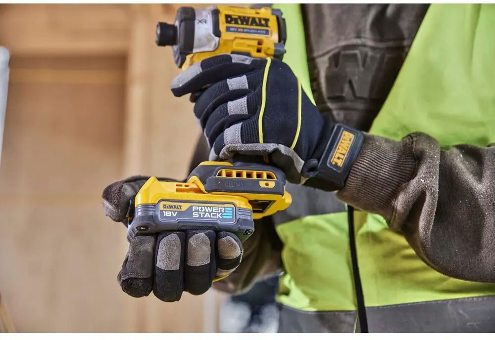 Шурупокрут ударний акумуляторний DeWALT Вишневе - зображення 4