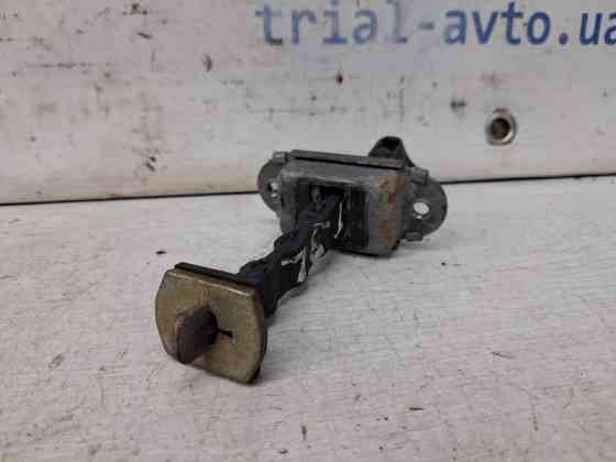 Ограничитель двери задний левый Nissan Pathfinder R51 2.5 DIESEL YD25DDTI 2004 (б/у) Київ