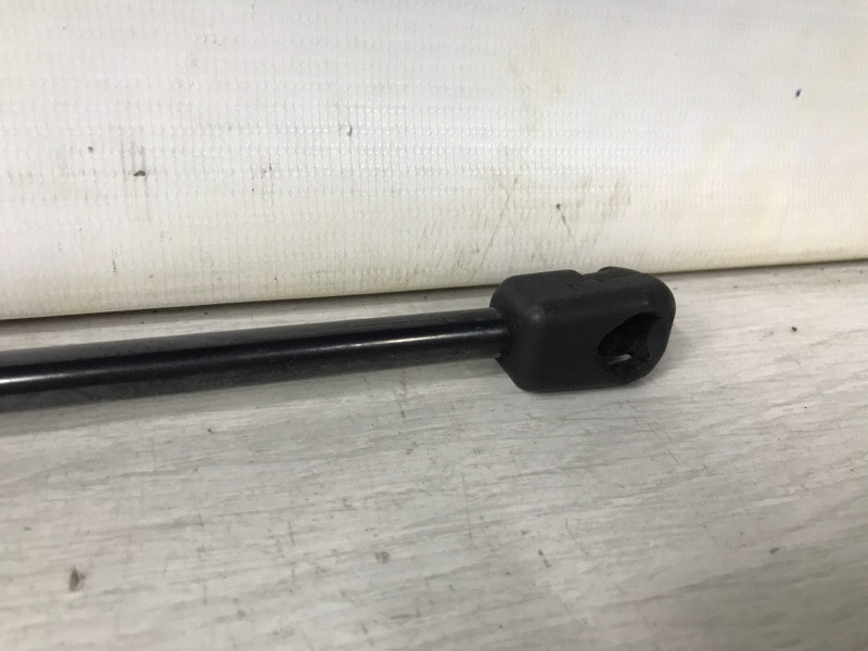 Амортизатор крышки багажника Subaru Forester SJ 2.0 DIESEL EE20Z 2012 (б/у) Київ - зображення 2