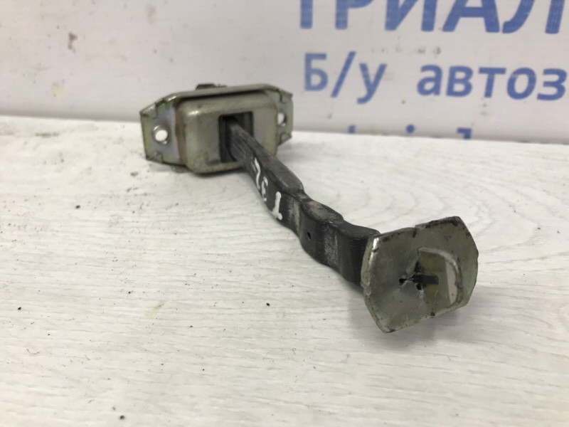 Ограничитель двери задний левый Nissan X-Trail T32 1.6 DIESEL R9M 2014 (б/у) Киев - изображение 3