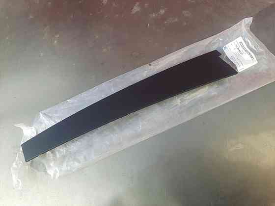 Накладка двери передней левой вертикальная Daewoo Leganza Дніпро