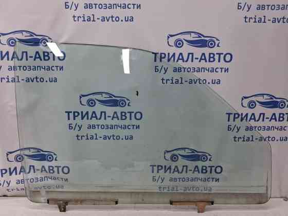 Стекло двери переднее правое Mitsubishi Pajero Sport K9 2.5 DIESEL 4D56 1996 (б/у) Киев