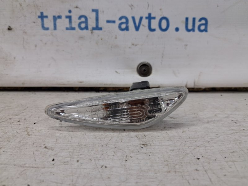 Повторитель поворотника правый Mazda 6 2007-2013  (Арт. 69751) Київ - зображення 1
