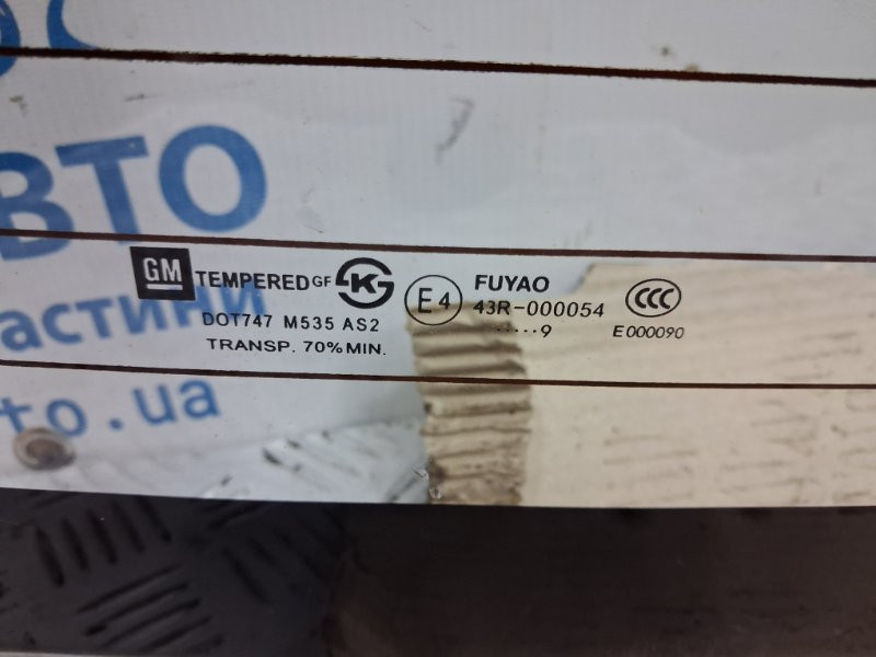 Стекло в кузов заднее Chevrolet Cruze J300 1.6 2009 (б/у) Київ - зображення 4