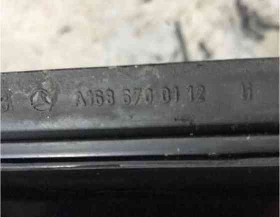Бу стекло глухое заднее левое нижнее Mercedes W168, A1686700112, A1686700100 Кропивницкий