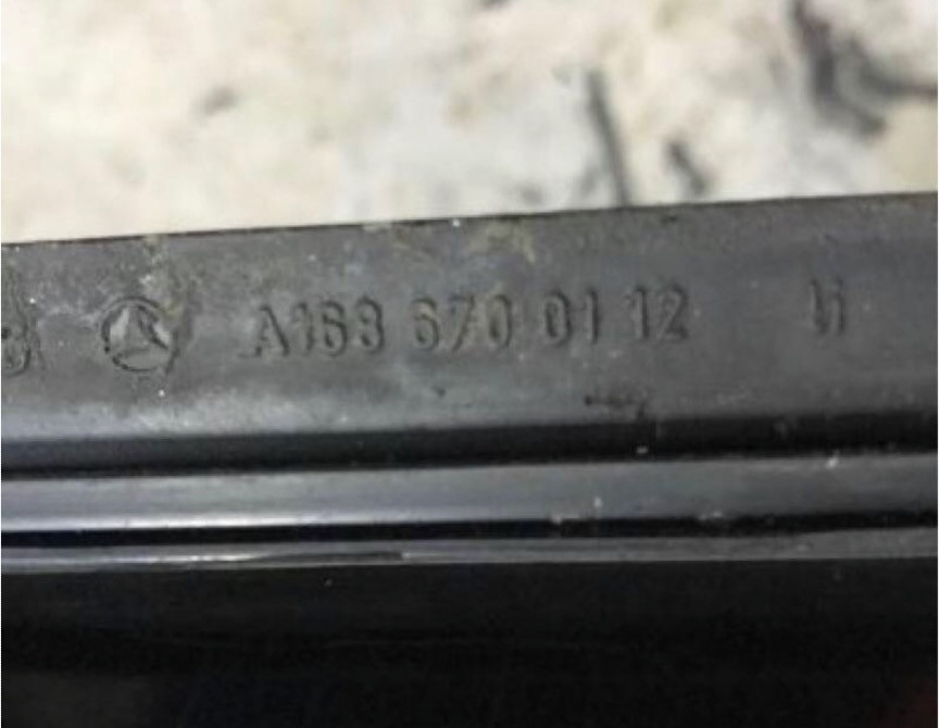 Бу стекло глухое заднее левое нижнее Mercedes W168, A1686700112, A1686700100 Кропивницкий - изображение 2