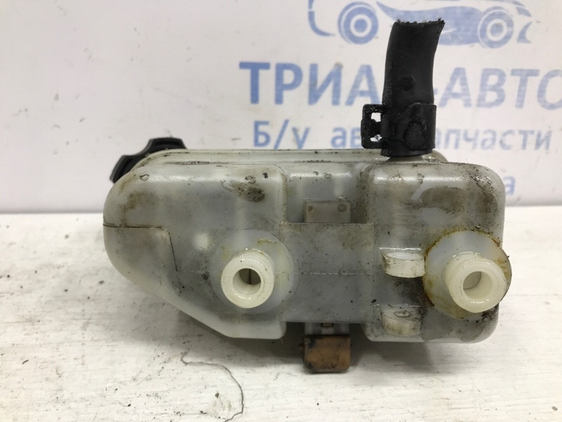 Бачок главного тормозного цилиндра Hyundai Tucson JM 2.0 DIESEL D4EA 2004 (б/у) Київ - зображення 3