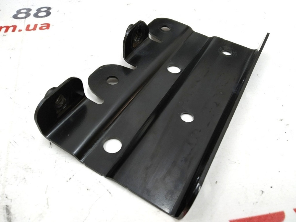 Кронштейн компрессора кондиционера верхний Tesla model S 1006079-00-D Київ - зображення 3