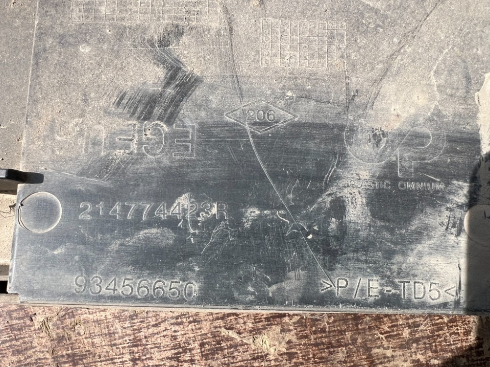 Защита переднего бампера нижняя Renault Trafic III 2014-2021 (214774423R) Ковель - изображение 2